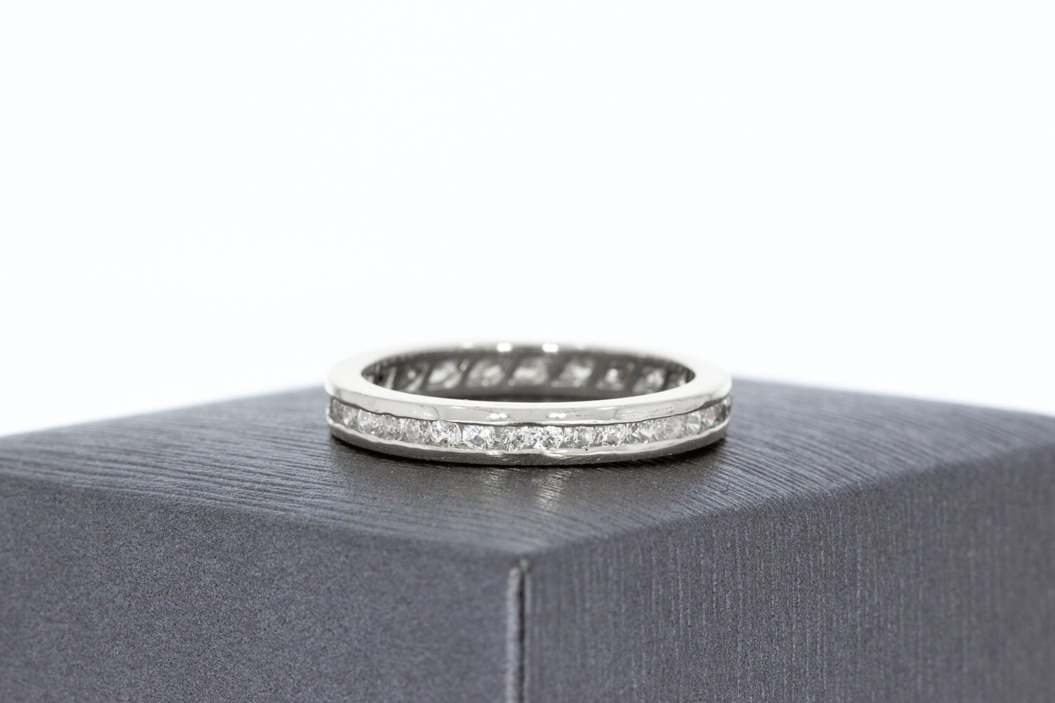 14 Karaat gouden Eternity ring - 17,2 mm