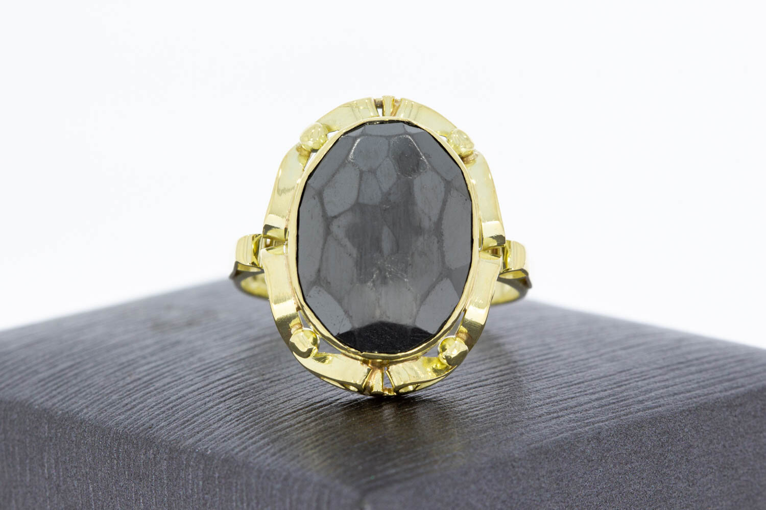 Vintage Hematiet ring 14 karaat - 19 mm