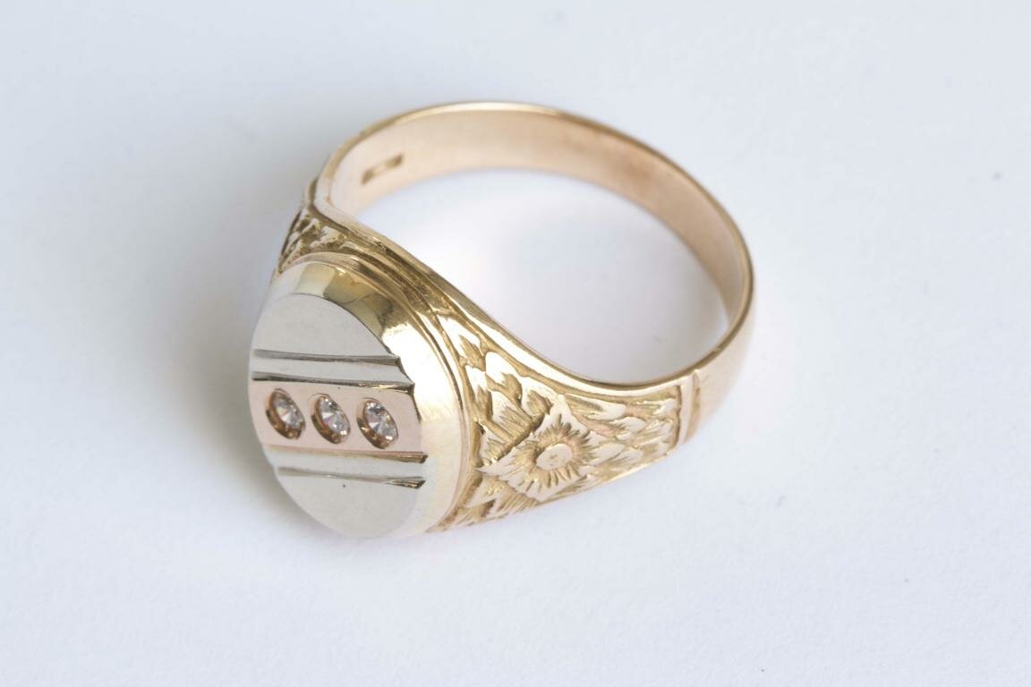 14 Karaat gefigureerde gouden ring- 20 mm