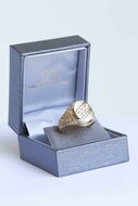 14 Karaat gefigureerde gouden ring- 20 mm